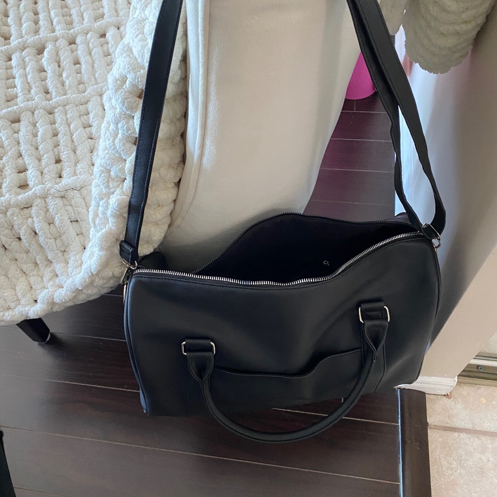 Bag - Picture 1 of 3